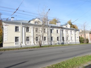 Здание
